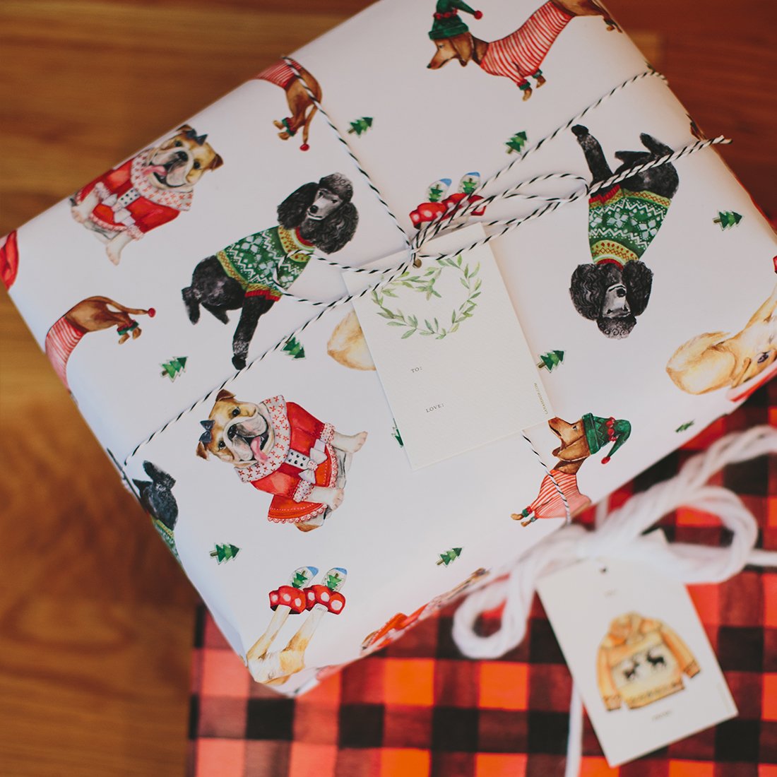 Holiday Dogs Gift Wrap